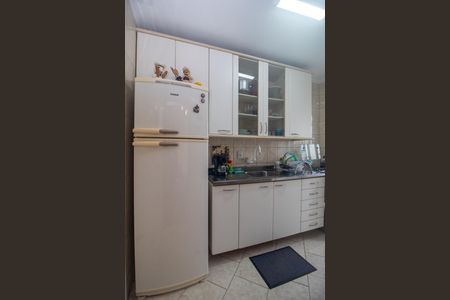 Cozinha de apartamento à venda com 2 quartos, 57m² em Tristeza, Porto Alegre
