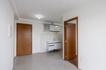 Sala de apartamento para alugar com 2 quartos, 38m² em Lapa de Baixo, São Paulo