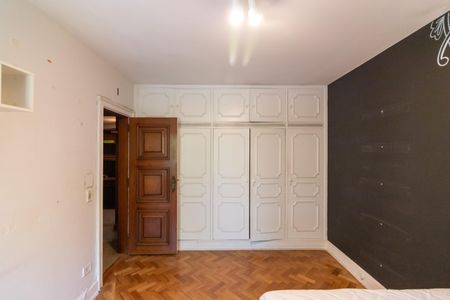 Apartamento à venda com 237m², 4 quartos e 3 vagas Apartamento à venda com 237m², 4 quartos e 3 vagasQuarto 3