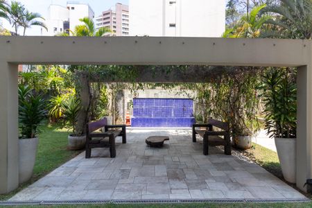 Apartamento à venda com 237m², 4 quartos e 3 vagas Apartamento à venda com 237m², 4 quartos e 3 vagasÁrea comum