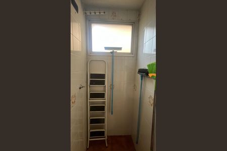 Apartamento para alugar com 56m², 1 quarto e sem vagaBanheiro de Serviço