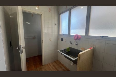 Apartamento para alugar com 56m², 1 quarto e sem vagaÁrea de Serviço