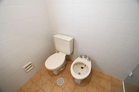 Apartamento para alugar com 75m², 2 quartos e 1 vagaBanheiro