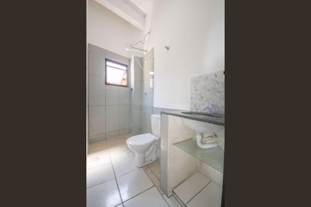 Banheiro de casa para alugar com 1 quarto, 35m² em Cipava, Osasco