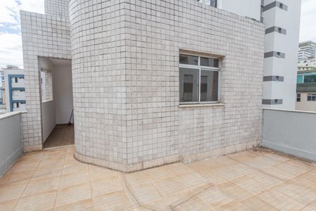 Apartamento à venda com 250m², 2 quartos e 2 vagas Apartamento à venda com 250m², 2 quartos e 2 vagasCobertura