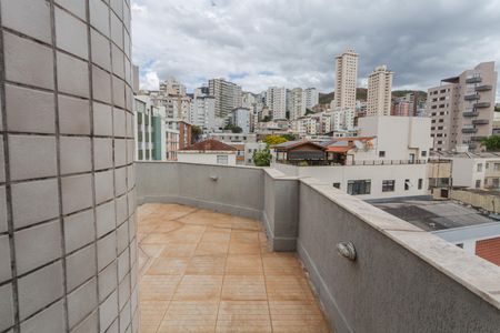 Apartamento à venda com 250m², 2 quartos e 2 vagas Apartamento à venda com 250m², 2 quartos e 2 vagasCobertura