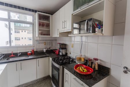 Apartamento à venda com 250m², 2 quartos e 2 vagas Apartamento à venda com 250m², 2 quartos e 2 vagasCozinha