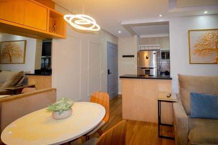 Apartamento à venda com 70m², 2 quartos e 1 vagaSala