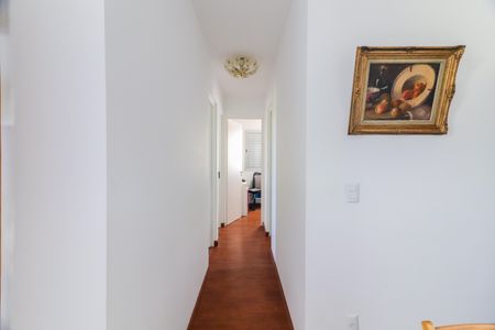 Apartamento à venda com 61m², 3 quartos e 1 vagaSala - Corredor Quartos