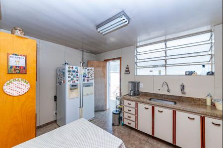 Casa à venda com 291m², 3 quartos e 4 vagasCozinha
