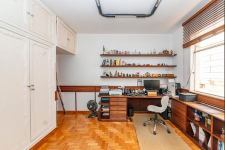 Casa à venda com 291m², 3 quartos e 4 vagasQuarto 3