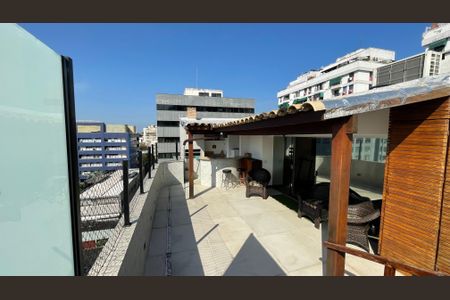 Apartamento à venda com 196m², 3 quartos e 1 vaga Apartamento à venda com 196m², 3 quartos e 1 vagaCobertura