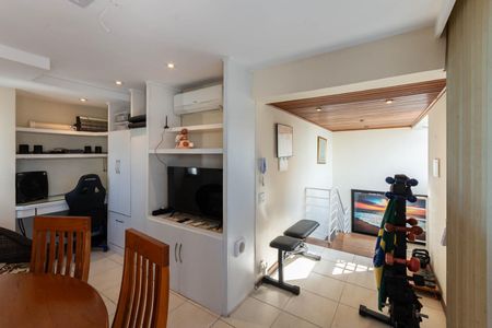 Apartamento à venda com 196m², 3 quartos e 1 vagaCobertura