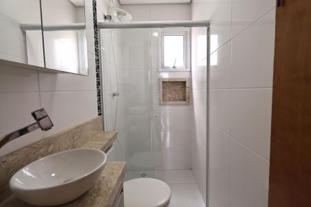 Apartamento à venda com 100m², 2 quartos e 2 vagas Apartamento à venda com 100m², 2 quartos e 2 vagasBanheiro da Suíte