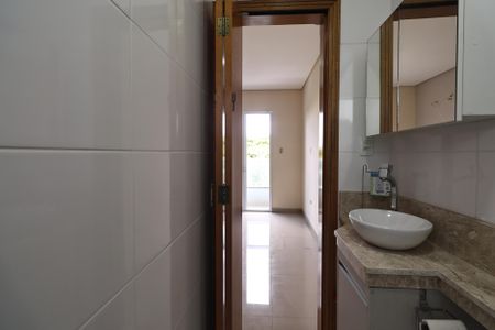 Apartamento à venda com 100m², 2 quartos e 2 vagas Apartamento à venda com 100m², 2 quartos e 2 vagasBanheiro da Suíte