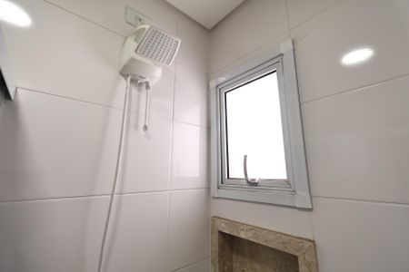 Apartamento à venda com 100m², 2 quartos e 2 vagas Apartamento à venda com 100m², 2 quartos e 2 vagasBanheiro