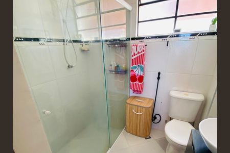 Banheiro de apartamento para alugar com 1 quarto, 42m² em Ponte Preta, Campinas