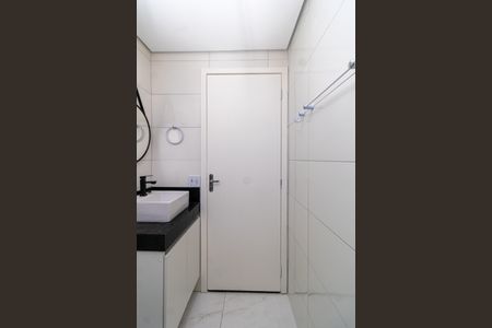 Apartamento para alugar com 34m², 1 quarto e sem vaga Apartamento para alugar com 34m², 1 quarto e sem vagaBanheiro Social