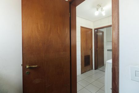 Apartamento para alugar com 114m², 3 quartos e 3 vagasÁrea de Serviço - Quarto de Serviço 