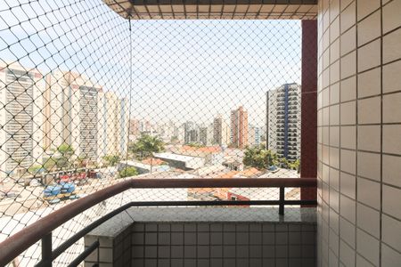 Apartamento para alugar com 114m², 3 quartos e 3 vagasQuarto 2 - Varanda 