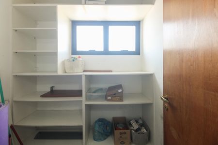 Apartamento para alugar com 114m², 3 quartos e 3 vagasÁrea de Serviço - Quarto de Serviço 