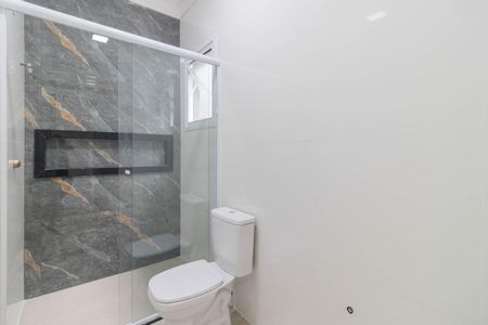 Casa de condomínio à venda com 89m², 3 quartos e 2 vagasBanheiro da Suíte