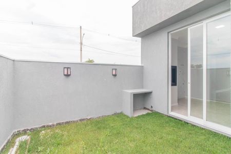 Casa de condomínio à venda com 89m², 3 quartos e 2 vagasQuintal