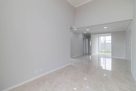 Sala de casa de condomínio à venda com 3 quartos, 89m² em Cavalhada, Porto Alegre