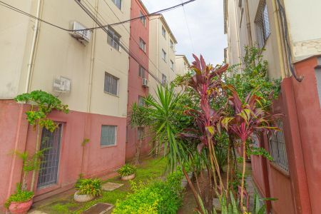 Apartamento para alugar com 42m², 2 quartos e 1 vaga Apartamento para alugar com 42m², 2 quartos e 1 vagaFachada