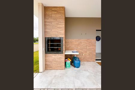 Casa de condomínio para alugar com 186m², 4 quartos e 2 vagasChurrasqueira