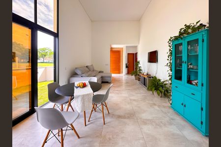 Sala de Jantar de casa de condomínio para alugar com 4 quartos, 186m² em São João do Rio Vermelho, Florianópolis