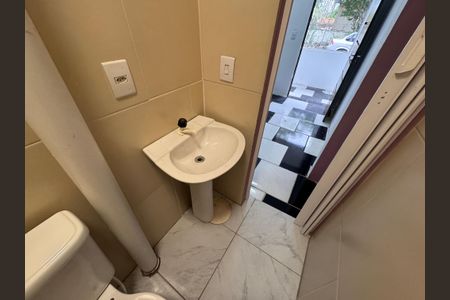 Studio para alugar com 30m², 1 quarto e sem vaga Studio para alugar com 30m², 1 quarto e sem vagaBanheiro Social