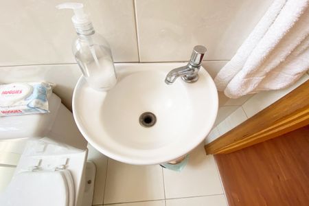 Apartamento para alugar com 120m², 2 quartos e 1 vaga Apartamento para alugar com 120m², 2 quartos e 1 vagabanheiro corredor 2