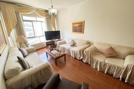 Sala de estar de apartamento para alugar com 2 quartos, 120m² em Vila Mariana, São Paulo