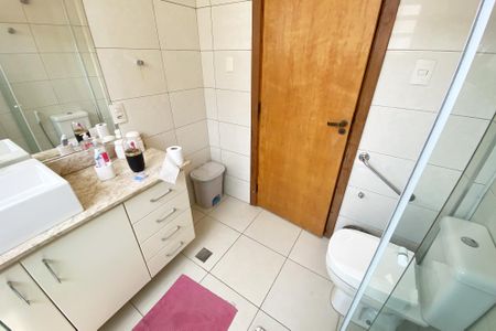 Apartamento para alugar com 120m², 2 quartos e 1 vaga Apartamento para alugar com 120m², 2 quartos e 1 vagabanheiro corredor 1