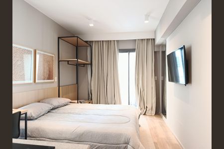 Studio de kitnet/studio para alugar com 1 quarto, 43m² em Cerqueira César, São Paulo