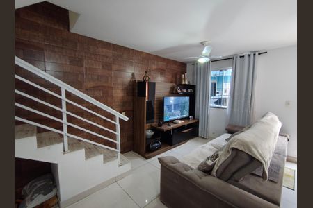 Sala de casa de condomínio à venda com 3 quartos, 120m² em Jacarepaguá, Rio de Janeiro