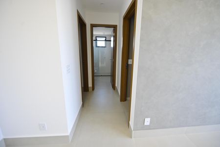 Apartamento para alugar com 69m², 2 quartos e 1 vaga Apartamento para alugar com 69m², 2 quartos e 1 vagaCorredor