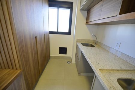 Apartamento para alugar com 69m², 2 quartos e 1 vaga Apartamento para alugar com 69m², 2 quartos e 1 vagaCozinha