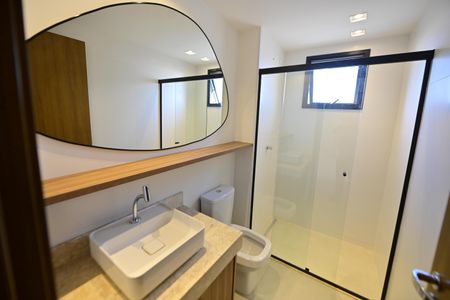 Apartamento para alugar com 69m², 2 quartos e 1 vaga Apartamento para alugar com 69m², 2 quartos e 1 vagaBanheiro Social