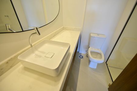 Apartamento para alugar com 69m², 2 quartos e 1 vaga Apartamento para alugar com 69m², 2 quartos e 1 vagaBanheiro Suíte