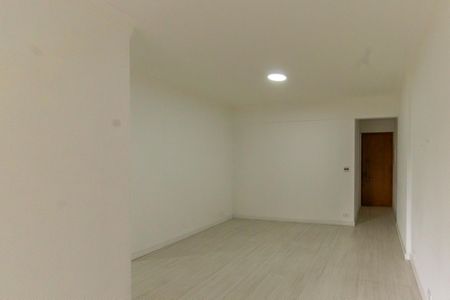 Apartamento para alugar com 68m², 3 quartos e 1 vaga Apartamento para alugar com 68m², 3 quartos e 1 vagaSala