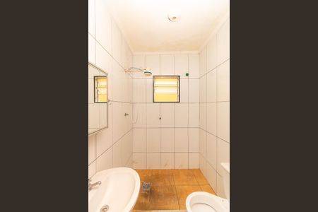 Casa à venda com 125m², 3 quartos e 2 vagas Casa à venda com 125m², 3 quartos e 2 vagasBanheiro