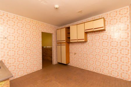 Casa à venda com 125m², 3 quartos e 2 vagas Casa à venda com 125m², 3 quartos e 2 vagasCozinha