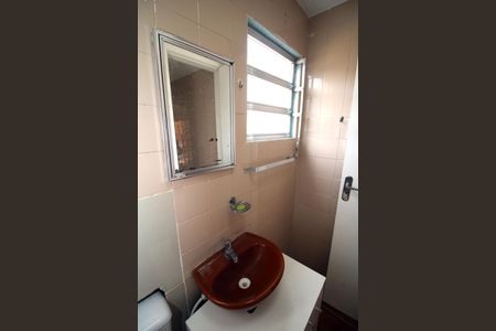 Casa para alugar com 70m², 2 quartos e 1 vagaBanheiro