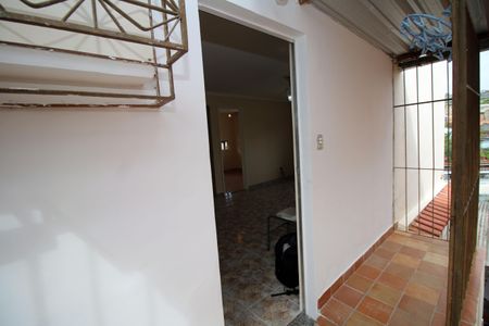 Casa para alugar com 70m², 2 quartos e 1 vagaÁrea Externa
