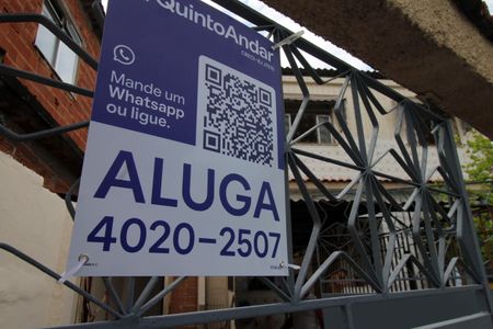Casa para alugar com 70m², 2 quartos e 1 vagaPlaca