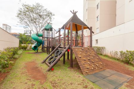 Apartamento à venda com 94m², 3 quartos e 2 vagasÁrea comum - Playground