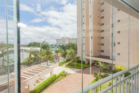 Apartamento à venda com 94m², 3 quartos e 2 vagasVaranda