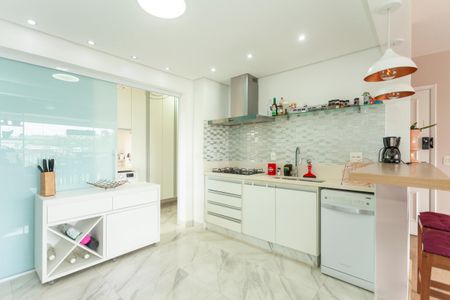 Apartamento à venda com 94m², 3 quartos e 2 vagasCozinha